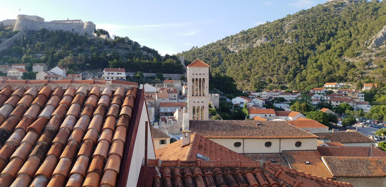 Successus Old Town House Apartment Hvar Town Exterior photo